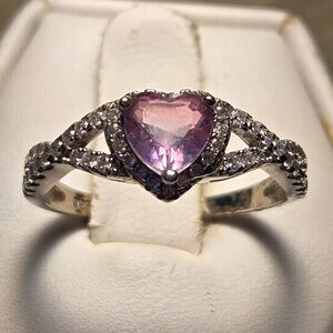 Pretty heart stone Vintage Sterling Silver Ring Sz 8